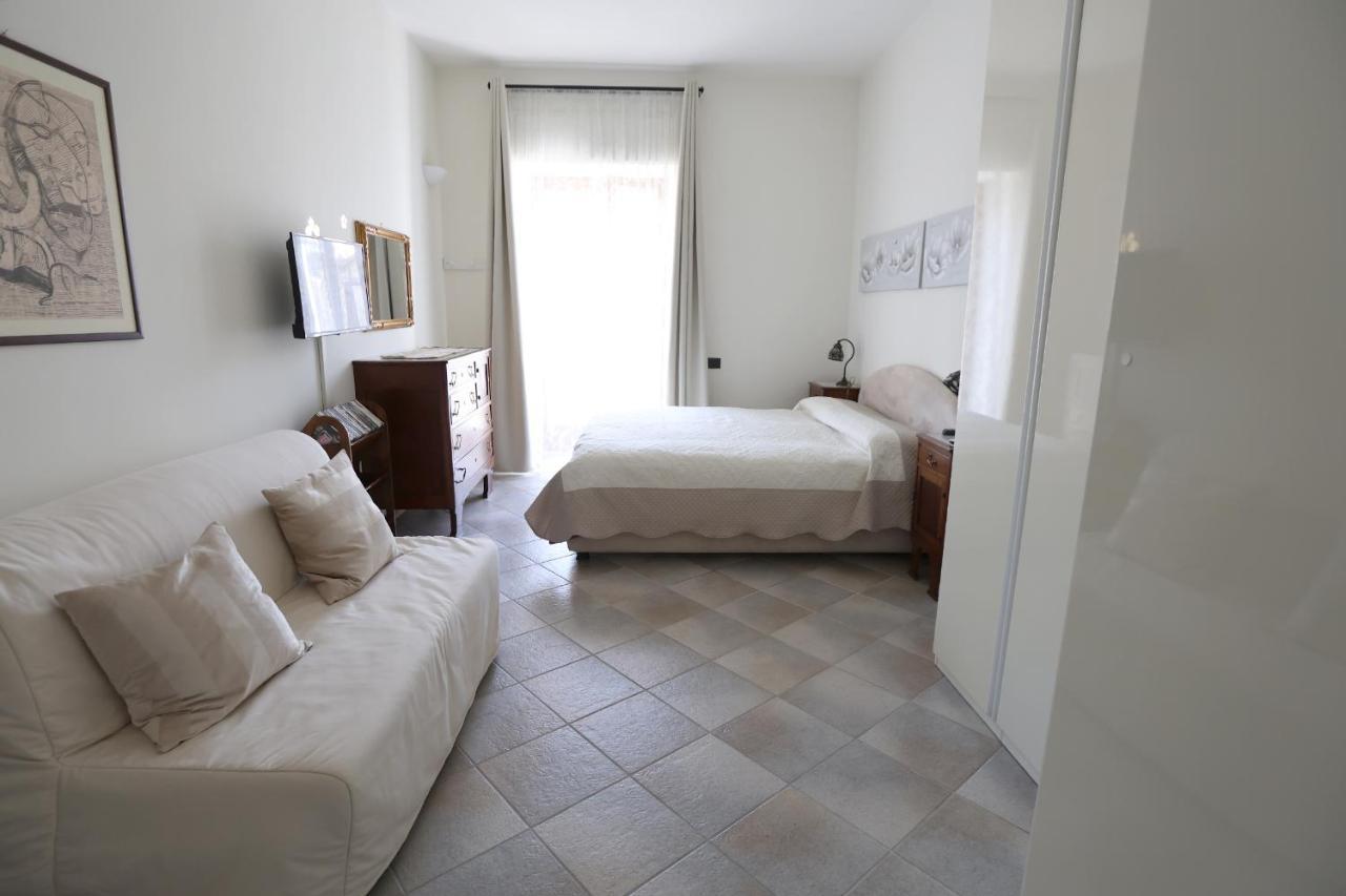 Smile In Toledo Apartment Наполи Екстериор снимка